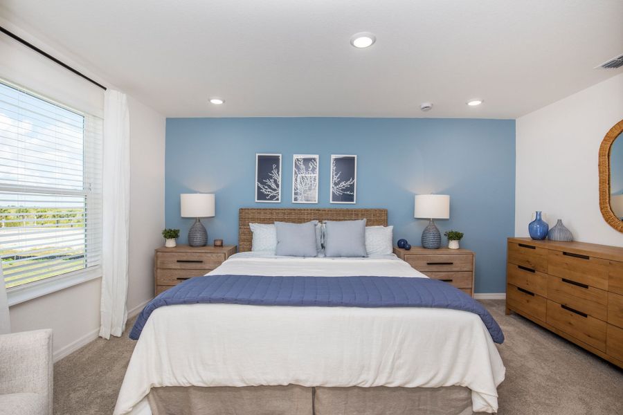 Furnished interior view inside a new home in Orchid Cove, Bokeelia (Image 27).