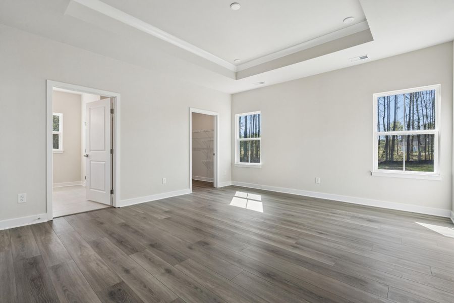 Spacious, unfurnished interior of a new home in Pine Ridge Estates, Ridgeville (Image 32).