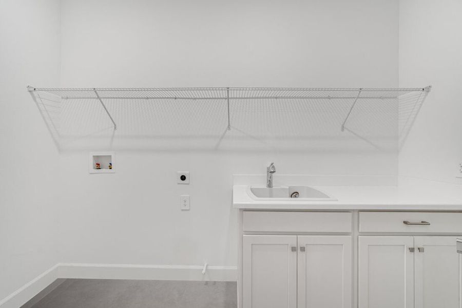 Spacious, unfurnished interior of a new home in Harvest at Ovation, Winter Garden (Image 25).