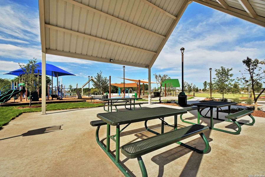 Community amenities in Luckey Ranch, San Antonio (Image 30).