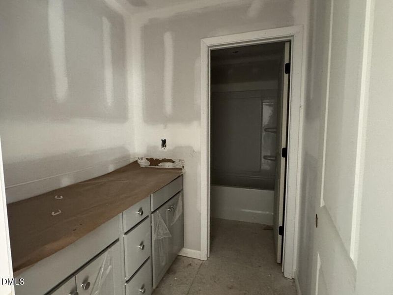 Full Hall Bath