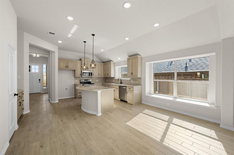 517 Waterford Park- Dining-1 517 Waterford Park- Dining-1