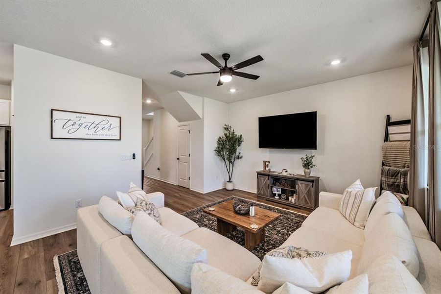 Furnished interior view inside a new home in , Zephyrhills (Image 31).