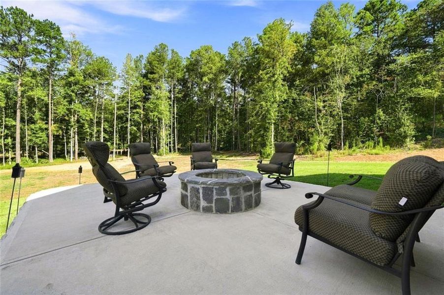 Community amenities in , Canton (Image 59).
