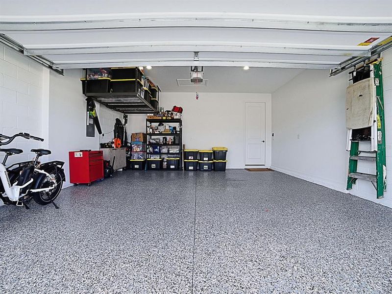 Community amenities in , Tavares (Image 38).