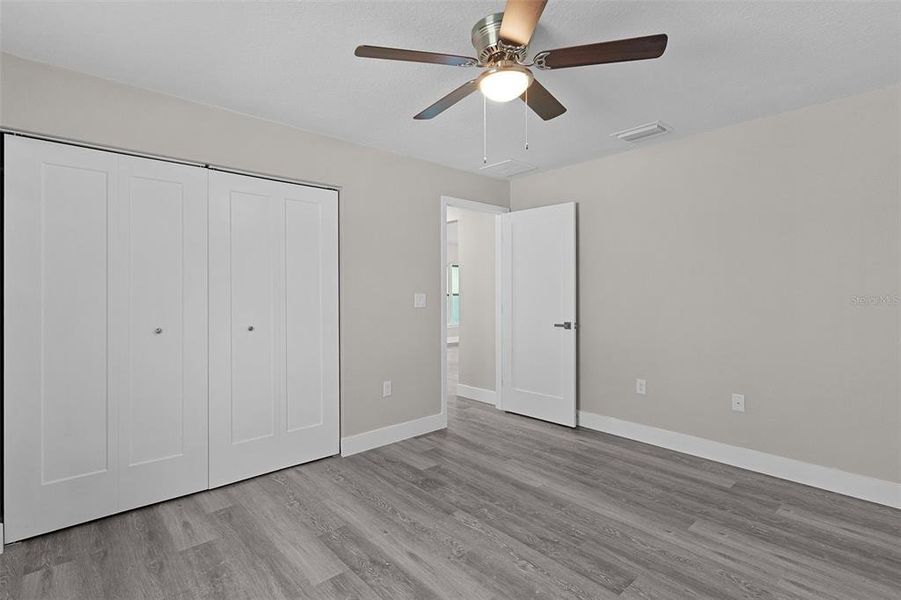 Spacious, unfurnished interior of a new home in , Ocklawaha (Image 23).