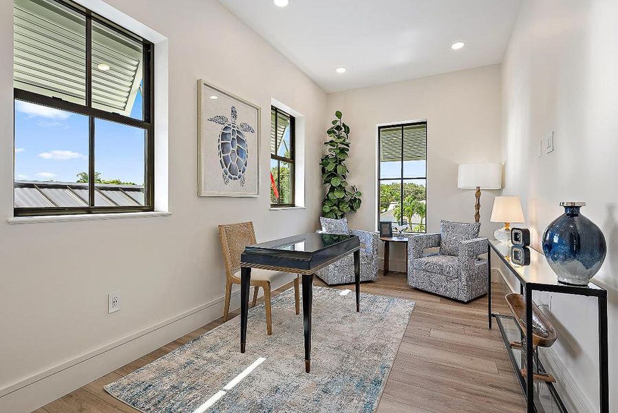 Office / Flex Room Office / Flex Room