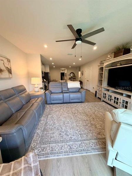 Furnished interior view inside a new home in , Lady Lake (Image 12).