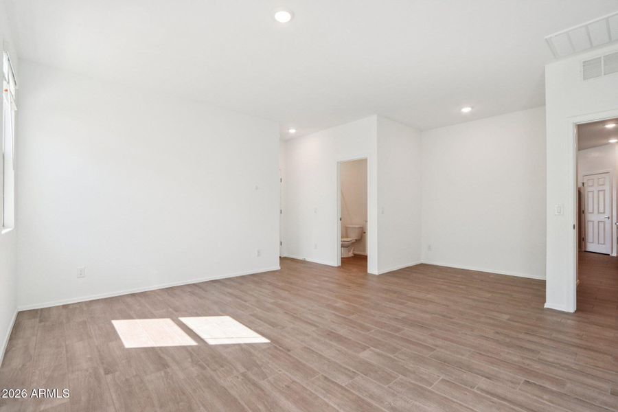 24-web-or-mls-W Bowker St-S2803-024 24-web-or-mls-W Bowker St-S2803-024