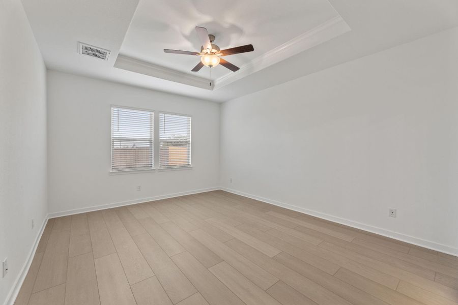 Spacious, unfurnished interior of a new home in Skyview, Belton (Image 10). Spacious, unfurnished interior of a new home in Skyview, Belton (Image 10).