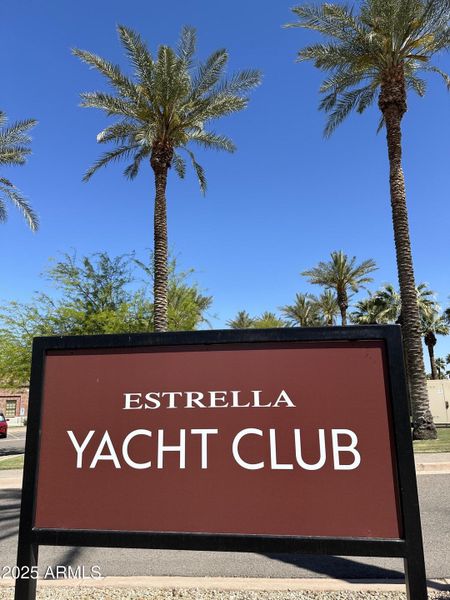 Yacht Club