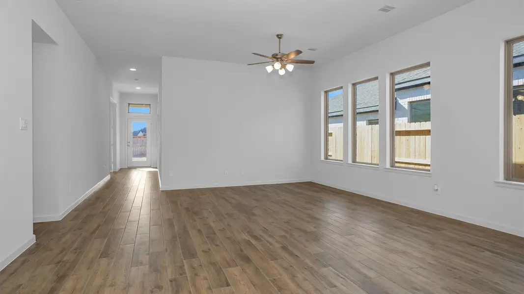 Spacious, unfurnished interior of a new home in Candela South, Richmond (Image 11).