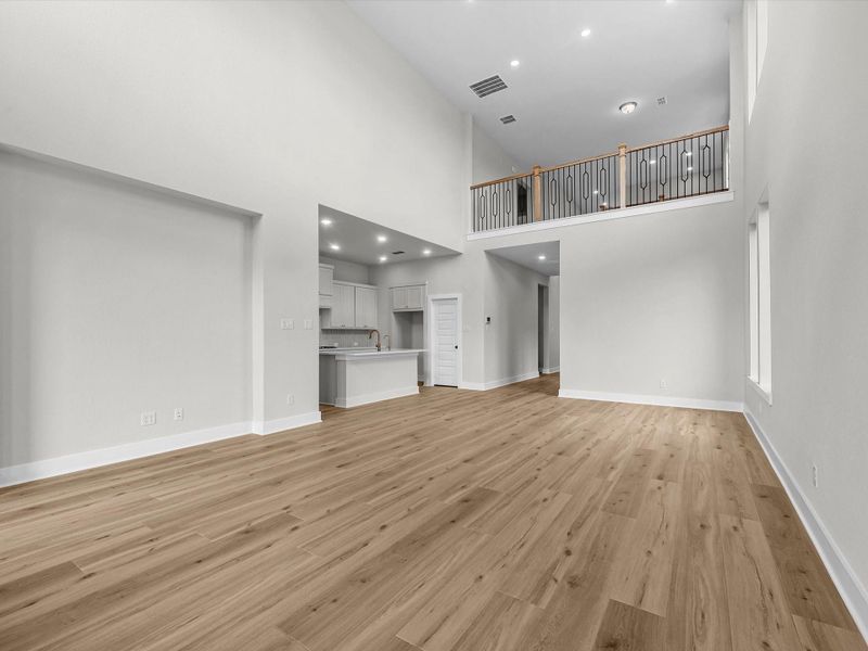 Spacious, unfurnished interior of a new home in Jubilee 50′, Hockley (Image 20).