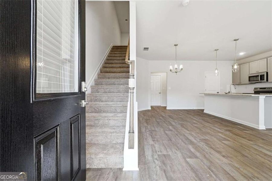 Spacious, unfurnished interior of a new home in Parkway James, Snellville (Image 14). Spacious, unfurnished interior of a new home in Parkway James, Snellville (Image 14).