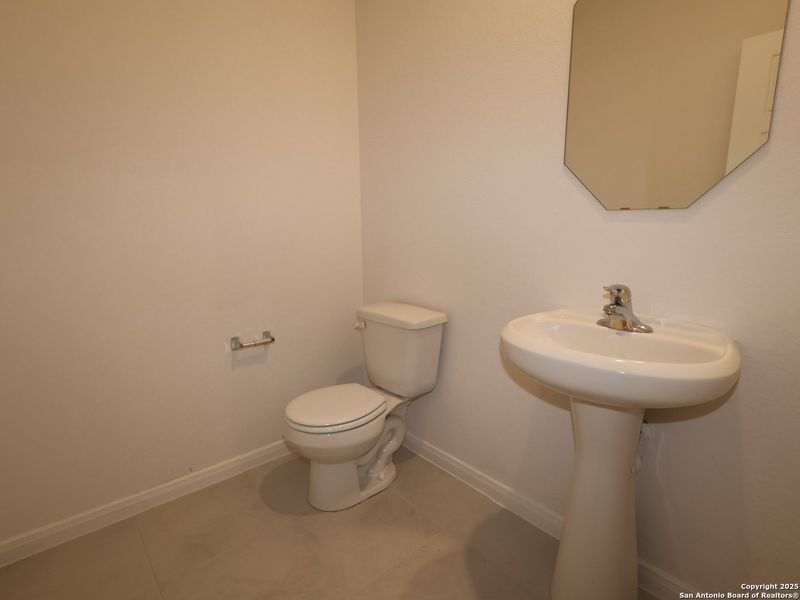 Image 36 of a home in Greenspoint Heights.