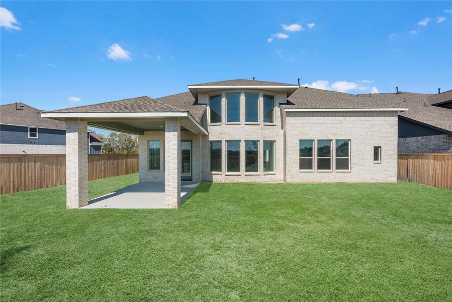 Exterior details and patio area of a home in Fulshear Lakes - 60', Fulshear (Image 2). Exterior details and patio area of a home in Fulshear Lakes - 60', Fulshear (Image 2).