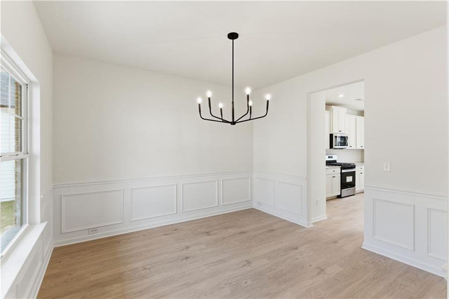 Spacious, unfurnished interior of a new home in The Overlook at Factory Shoals, Mableton (Image 11).