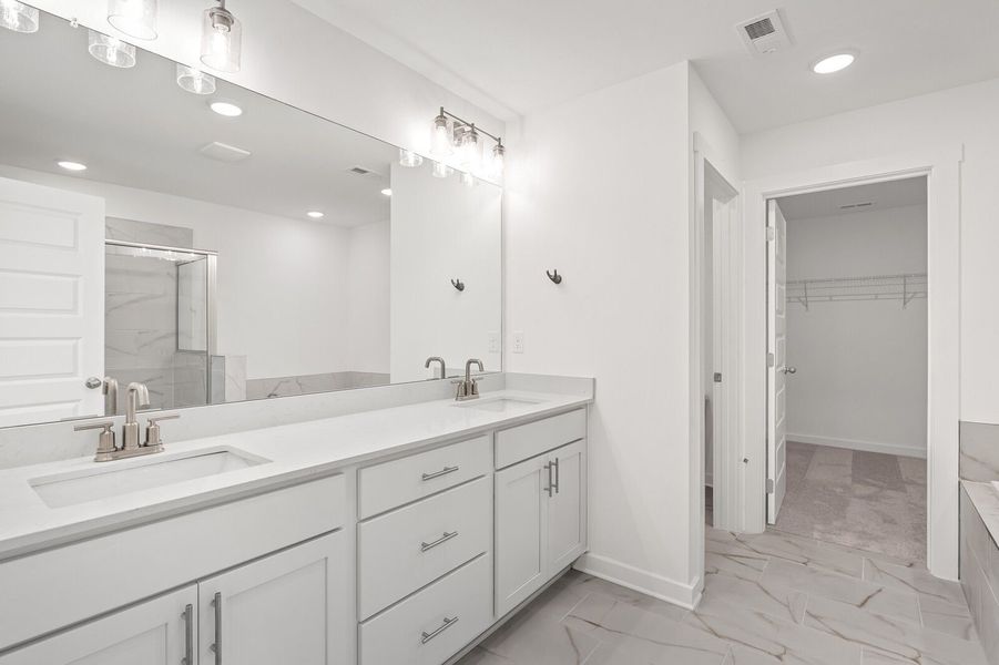 Furnished interior view inside a new home in Calista Farms, White House (Image 44).