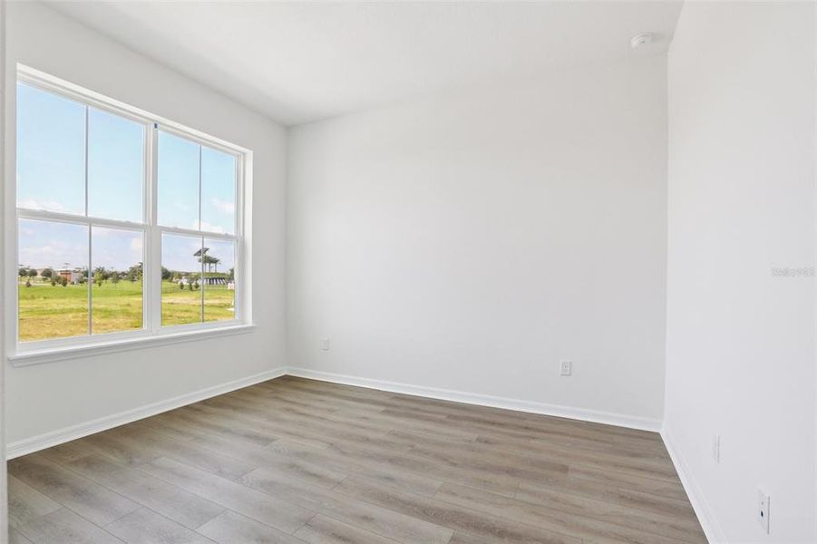 Spacious, unfurnished interior of a new home in Isla Mirada, San Antonio (Image 50).