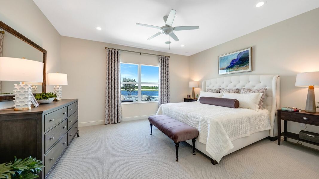 Representative furnished interior of a home built from the Dream 2 by Neal Communities in Verandah, Fort Myers (Image 18).