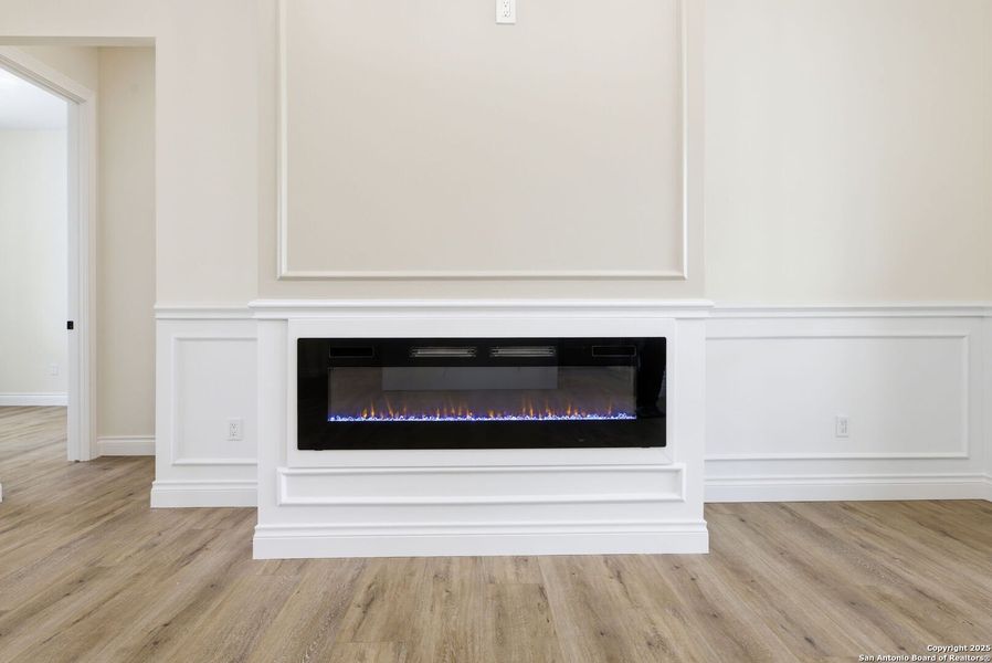Close-up of interior finishes inside a home in , Bandera (Image 21).
