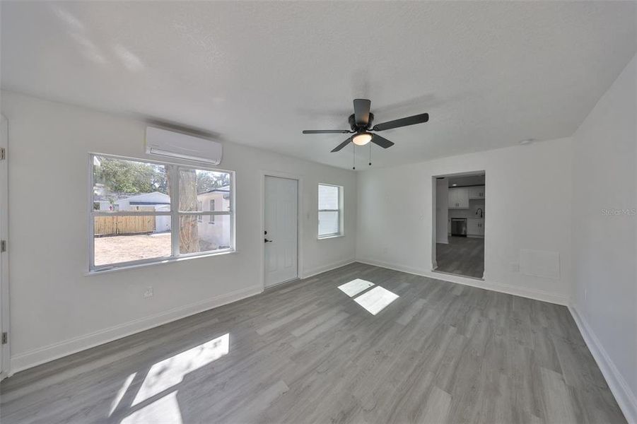 Spacious, unfurnished interior of a new home in , Tampa (Image 49). Spacious, unfurnished interior of a new home in , Tampa (Image 49).
