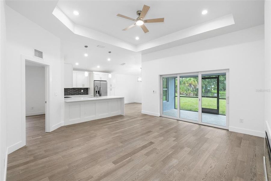 Spacious, unfurnished interior of a new home in , Rotonda West (Image 14).
