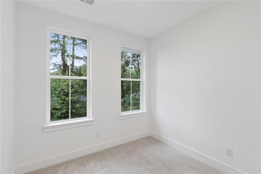 Spacious, unfurnished interior of a new home in Celesta, Scottdale (Image 17).