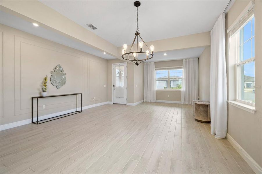 Spacious, unfurnished interior of a new home in , Minneola (Image 25).