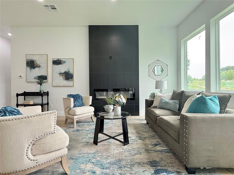 Furnished interior view inside a new home in , Fort Worth (Image 5).