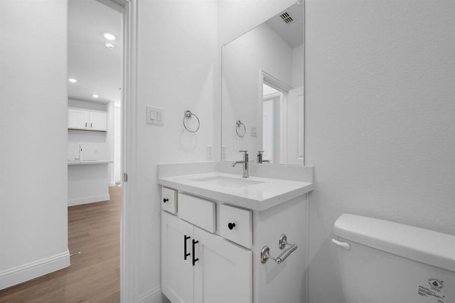 Furnished interior view inside a new home in North Sky Celina, Celina (Image 10). Furnished interior view inside a new home in North Sky Celina, Celina (Image 10).