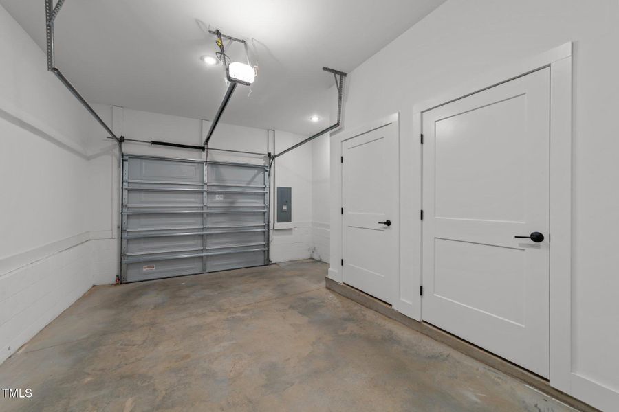 Private Garage with Storage