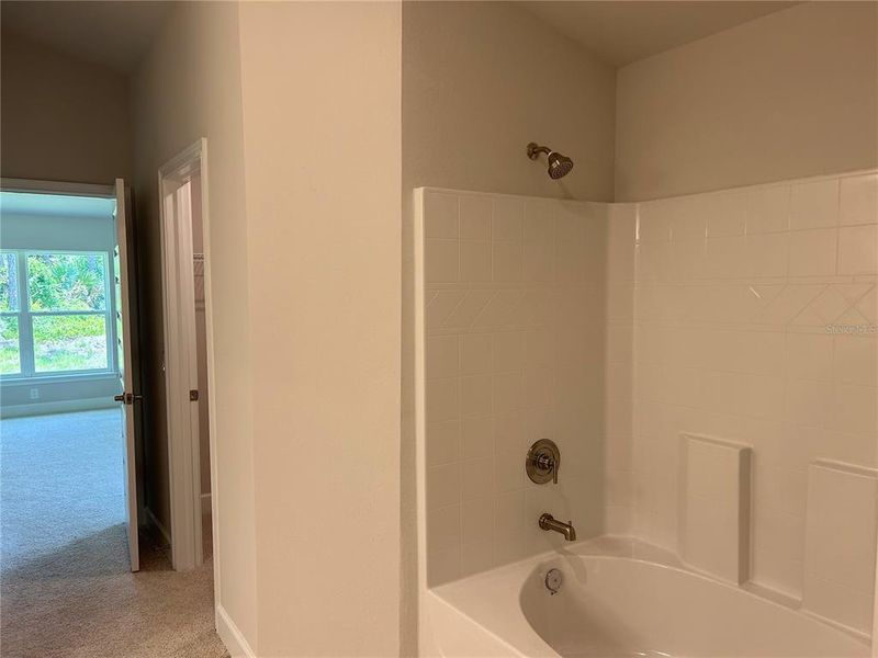 Master Bathroom Master Bathroom