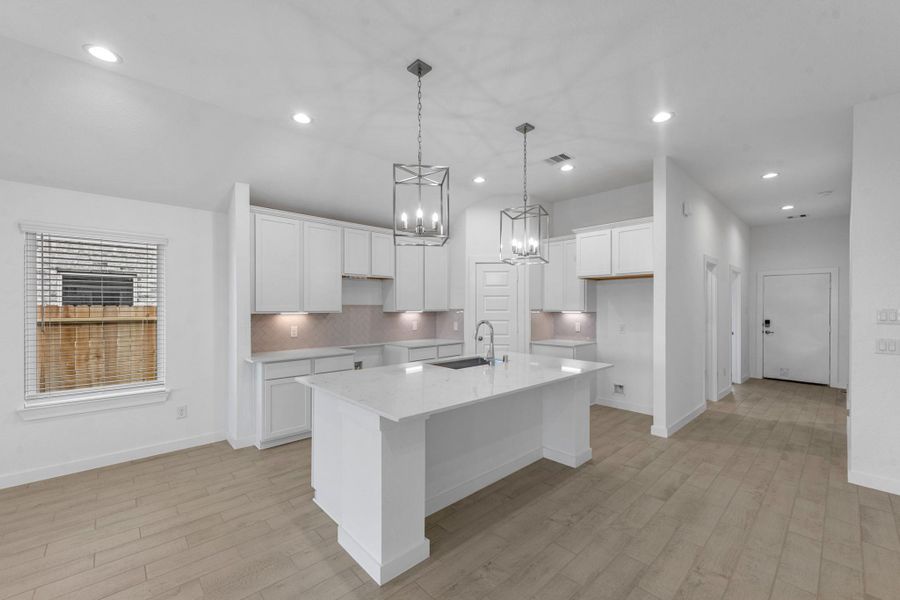 Furnished interior view inside a new home in Beacon Hill, Waller (Image 7).