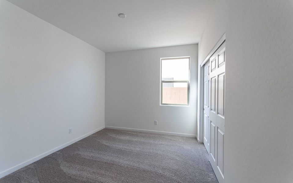 Spacious, unfurnished interior of a new home in Rancho Santa Rosa, Maricopa (Image 18).