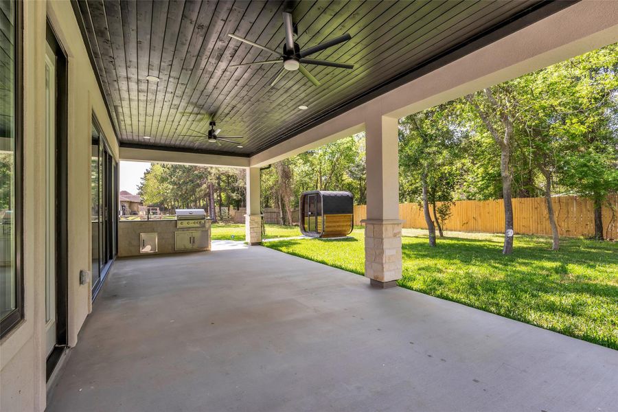 Exterior details and patio area of a home in , Tomball (Image 4).