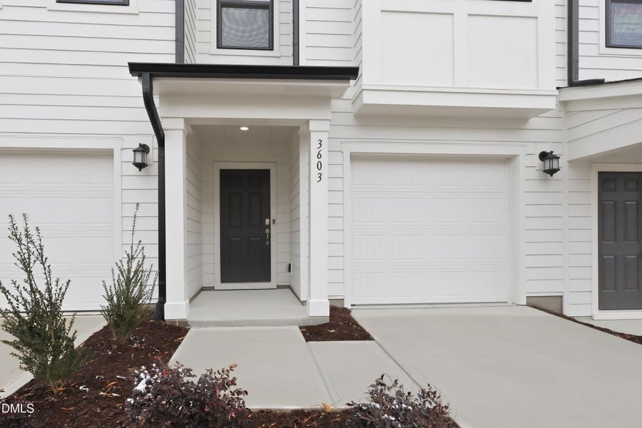 SUN_ElmGrove_Pic_Wyatt_Entrance_1of2 SUN_ElmGrove_Pic_Wyatt_Entrance_1of2