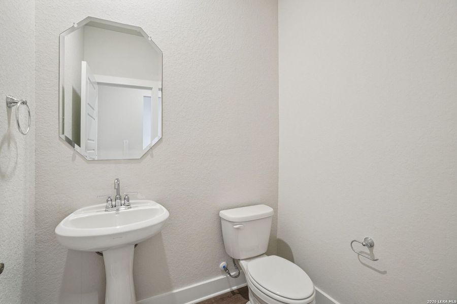 Furnished interior view inside a new home in Carmel Ranch, Schertz (Image 10).