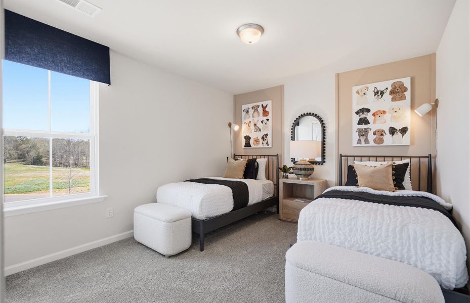 Representative furnished interior of a home built from the Valen by Pulte Homes in Harrington, Greenville (Image 18).