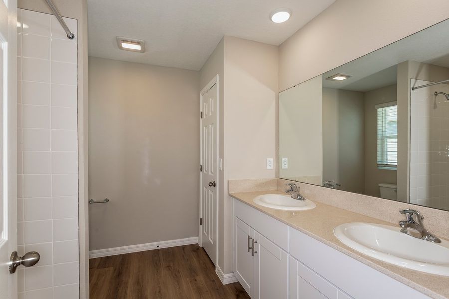 Furnished interior view inside a new home in Scenic Terrace, Haines City (Image 5).