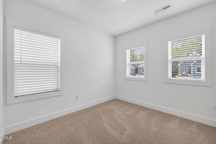 51-web-or-mls-IMG_0283 51-web-or-mls-IMG_0283