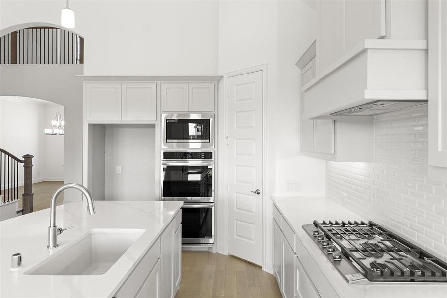 2003 Stratford Kitchen 3 2003 Stratford Kitchen 3