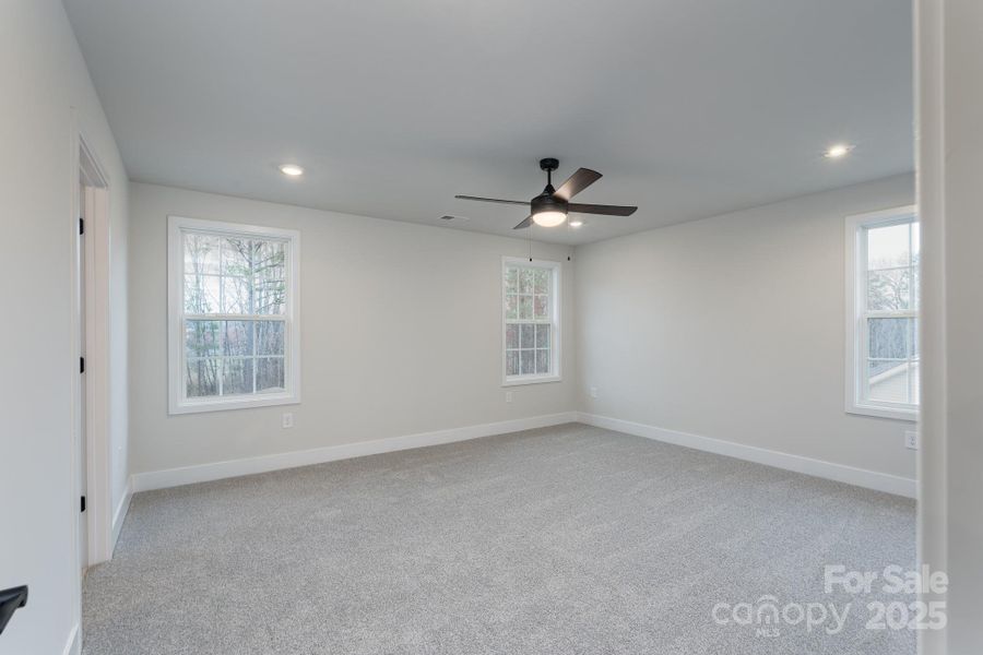 Spacious, unfurnished interior of a new home in Kerns Ridge, Salisbury (Image 11). Spacious, unfurnished interior of a new home in Kerns Ridge, Salisbury (Image 11).