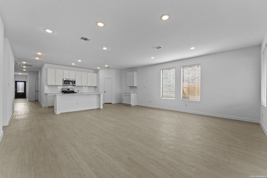 Spacious, unfurnished interior of a new home in Grace Valley, Marion (Image 12).