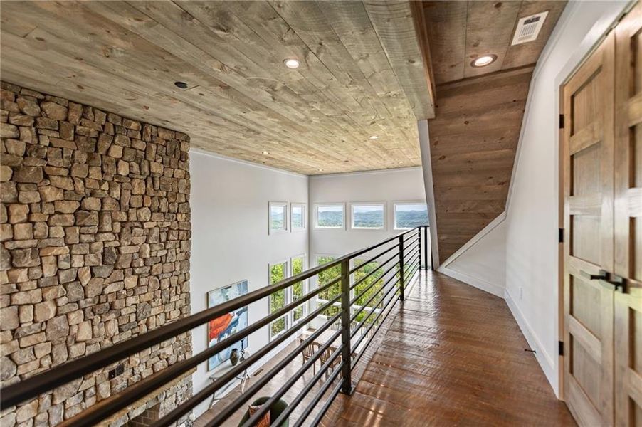 Spacious, unfurnished interior of a new home in , Mineral Bluff (Image 21).