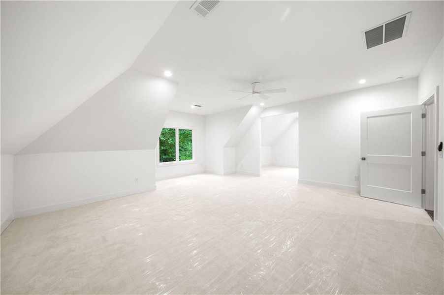 Spacious, unfurnished interior of a new home in , Powder Springs (Image 24).