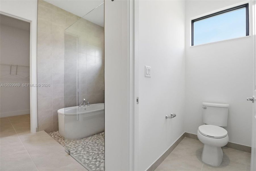 Furnished interior view inside a new home in , Ave Maria (Image 9).