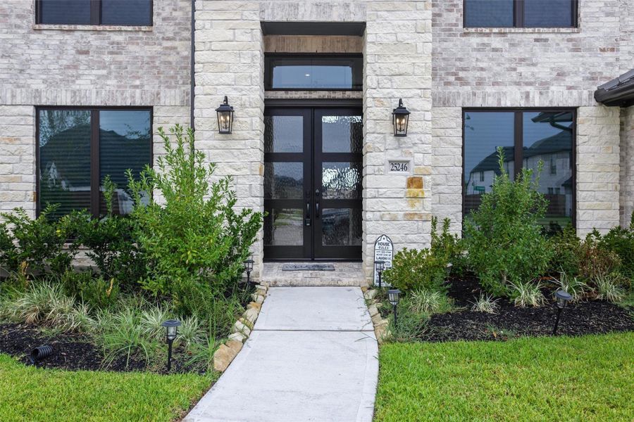 Welcoming covered entry