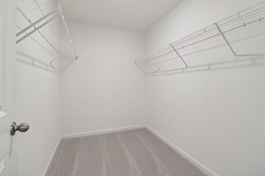 Spacious, unfurnished interior of a new home in Halstead, Moncks Corner (Image 19).