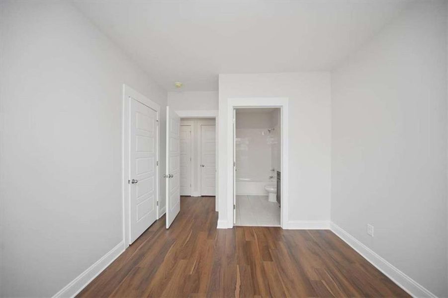 Spacious, unfurnished interior of a new home in , Atlanta (Image 23).